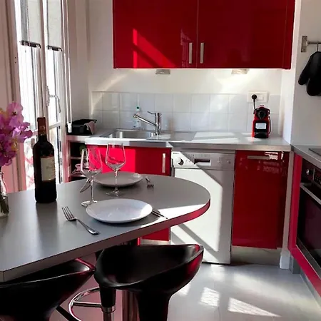 - Stgermain Des Pres/cherche Midi *